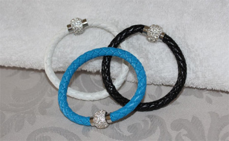 white-blue-black-strap